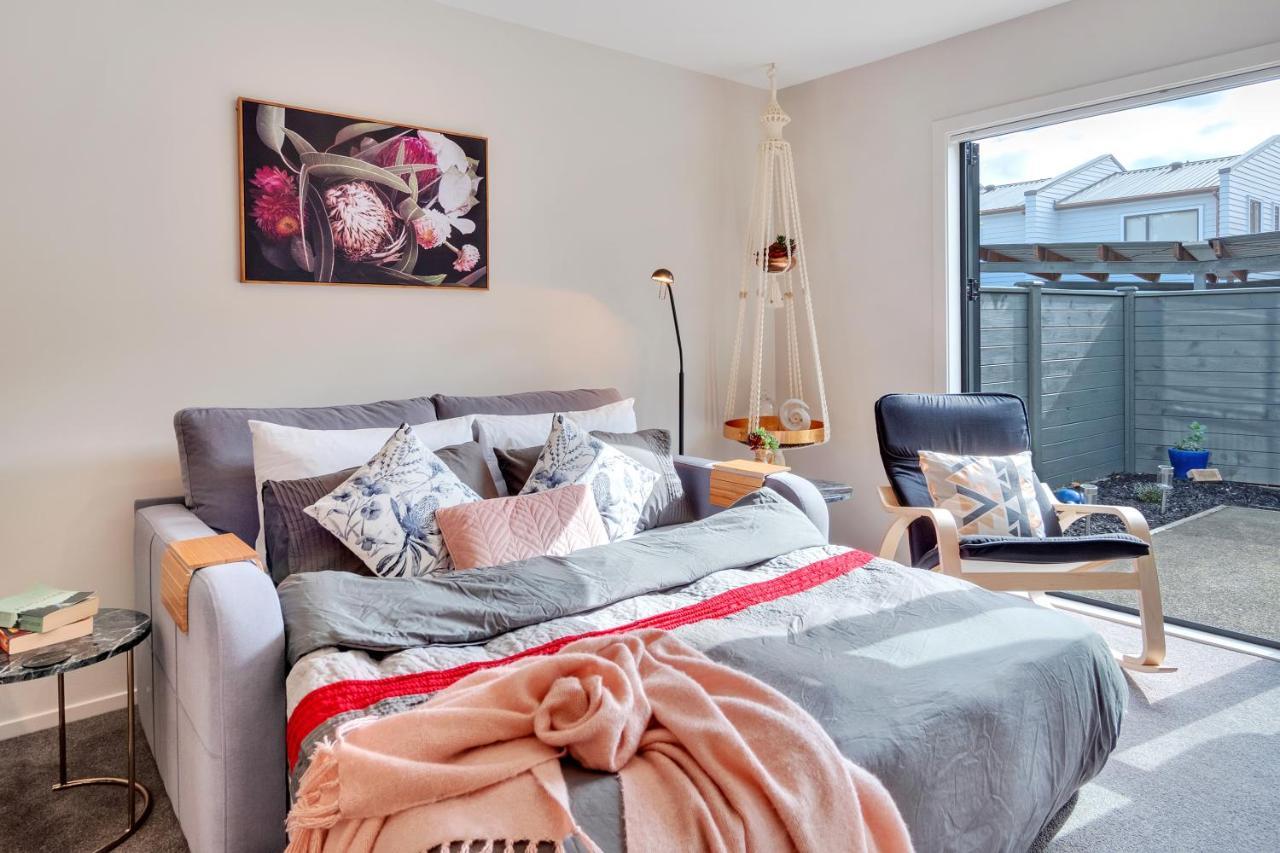 Greenwich Townhouse With Parking And Air-Con オークランド エクステリア 写真