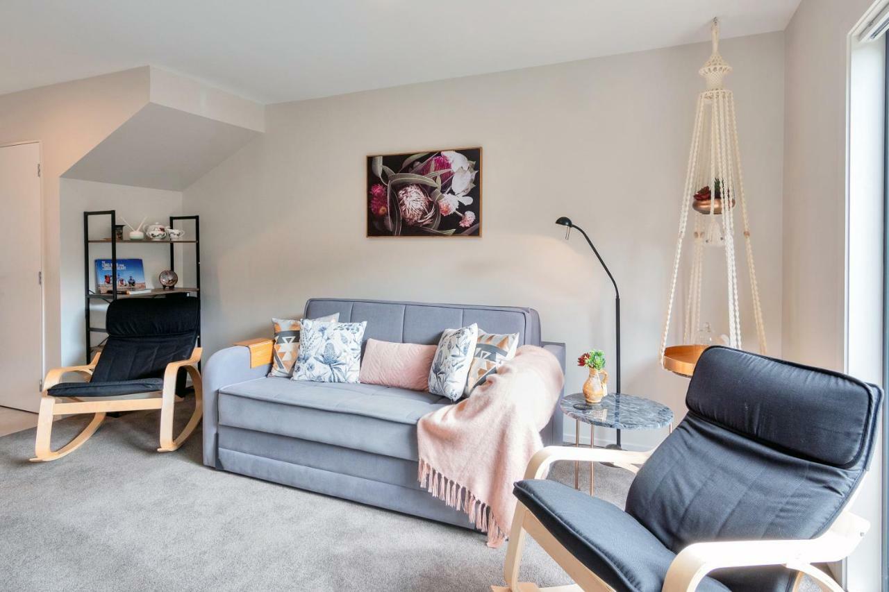 Greenwich Townhouse With Parking And Air-Con オークランド エクステリア 写真